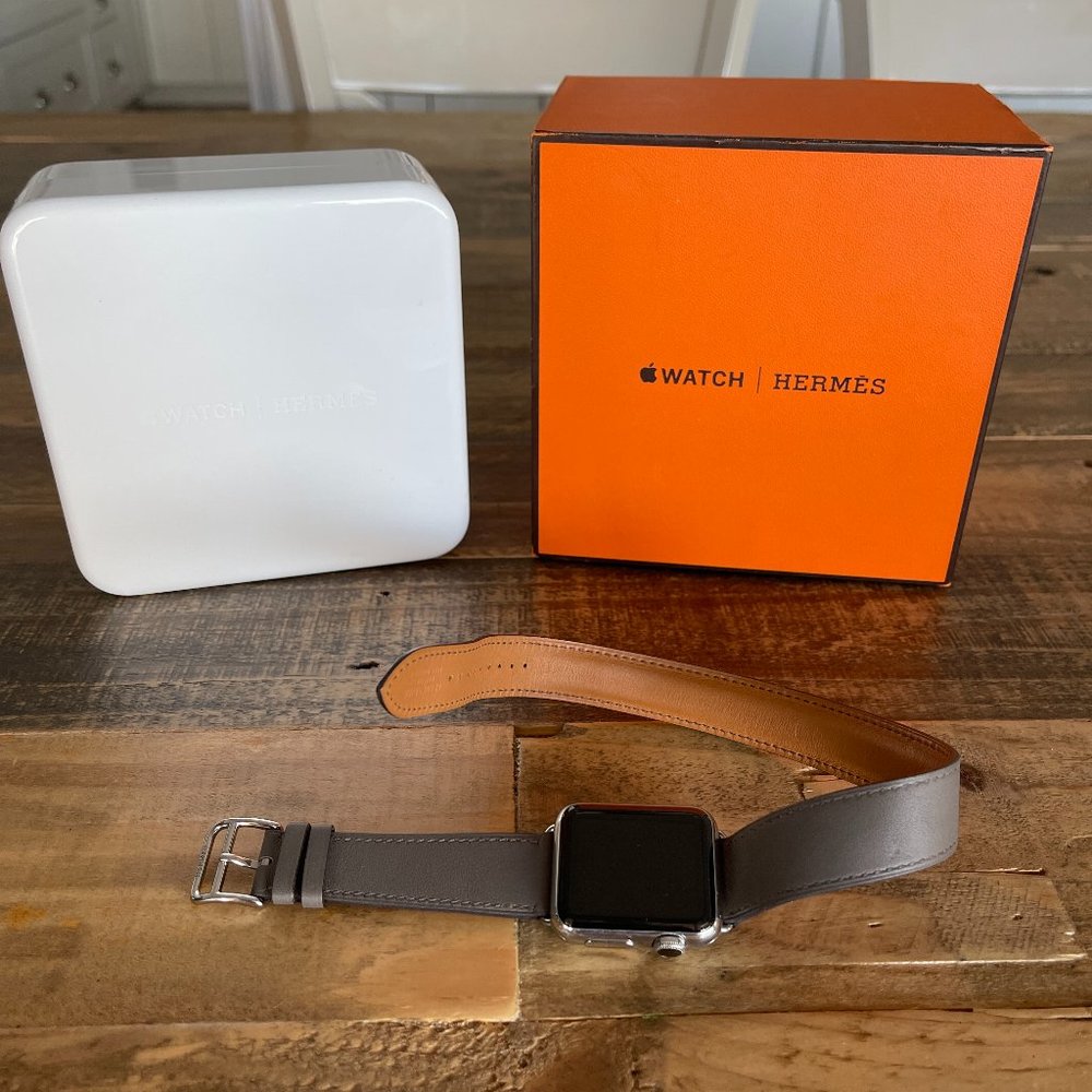 Hermès Apple Watch 38mm Double Tour Leather Band - Picture 1 of 9